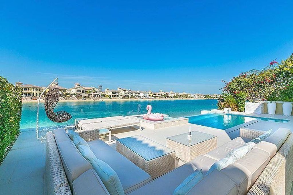 5 bedroom luxury villa for sale in frond b the palm jumeirah dubai7 2.jpg